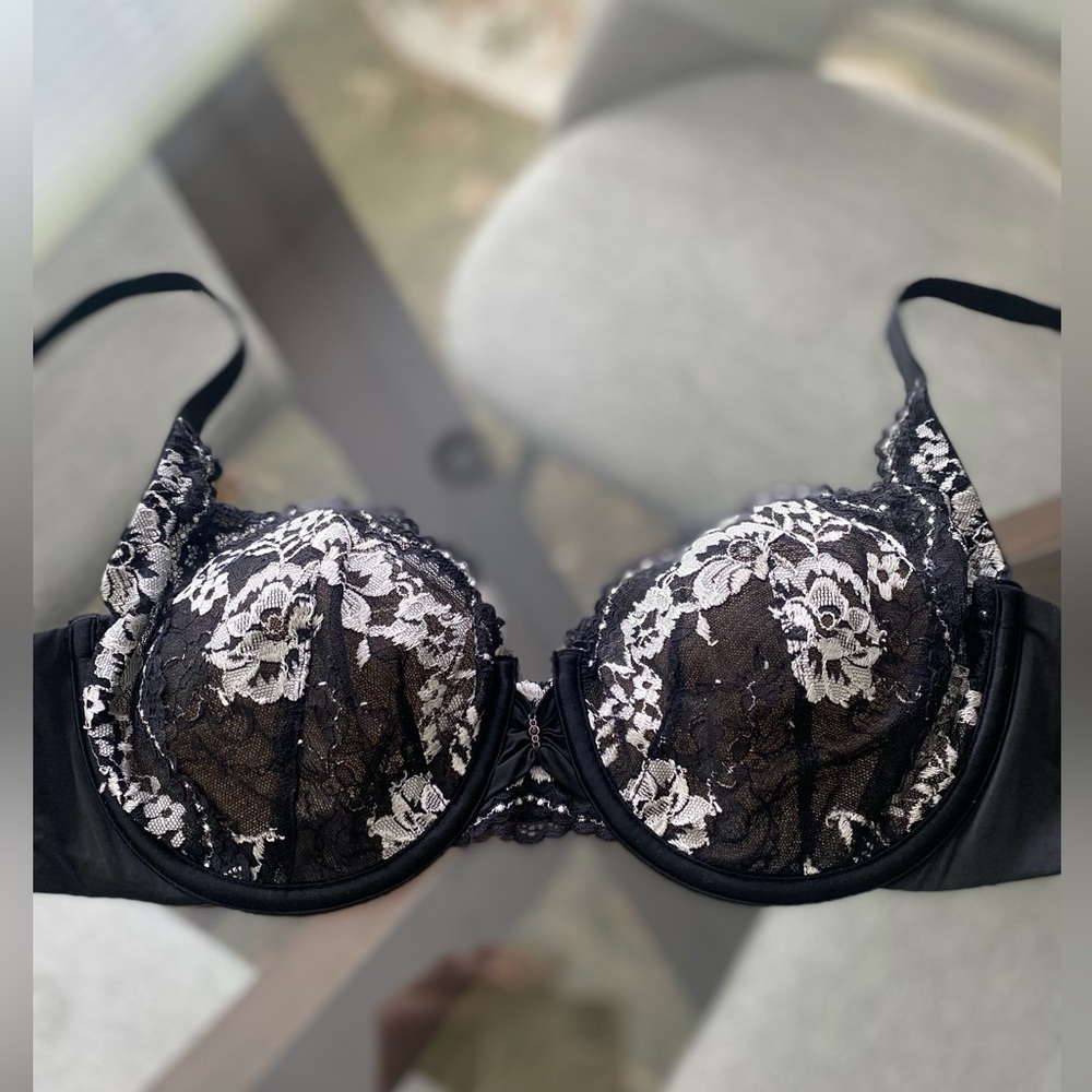 Victoria’s Secret Mesh&Lace Unlined Demi Bra 34D